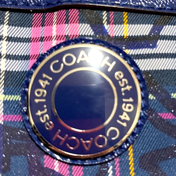 Plaid coach print shoulder bag - Picture 3 of 11